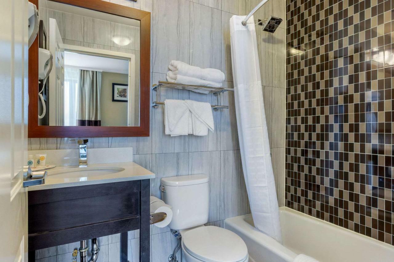 Manhattan View Hotel Нью-Йорк Экстерьер фото