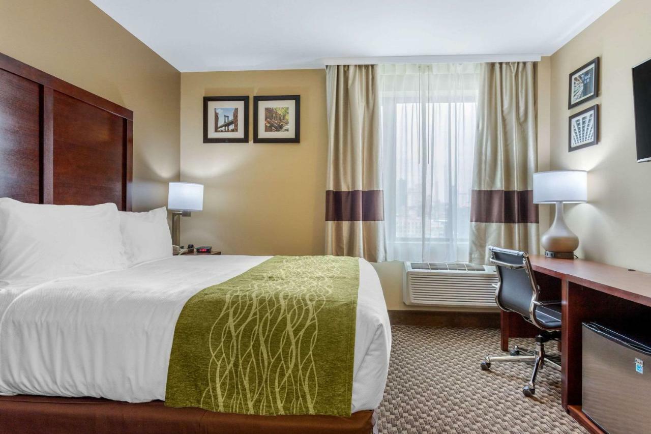 Manhattan View Hotel Нью-Йорк Экстерьер фото